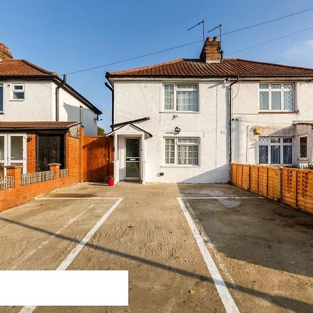 דירות Carshalton Cosy Private Flat In London, Free Parking On Premise מראה חיצוני תמונה